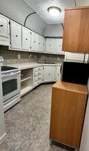 3101 Oakland Shores Dr in Oakland Park, FL - Building Photo - Building Photo