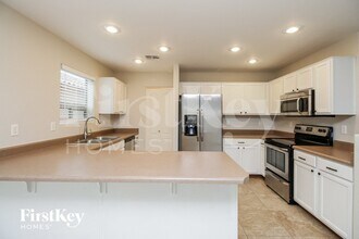 284 W Jersey Way in San Tan Valley, AZ - Building Photo - Building Photo