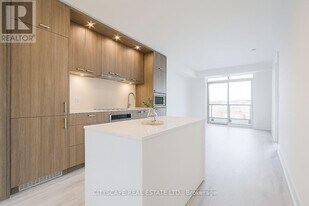 858 Dupont St in Toronto, ON - Building Photo