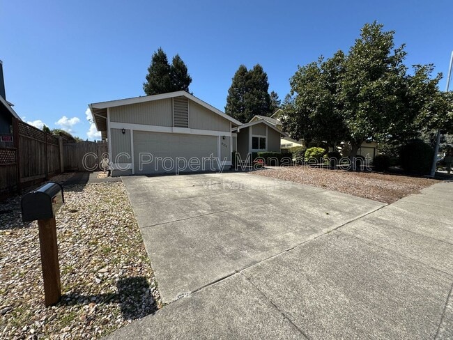 property at 1663 Calle Ranchero Dr