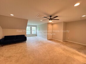 166 Gulley Glen Dr in Garner, NC - Building Photo - Building Photo