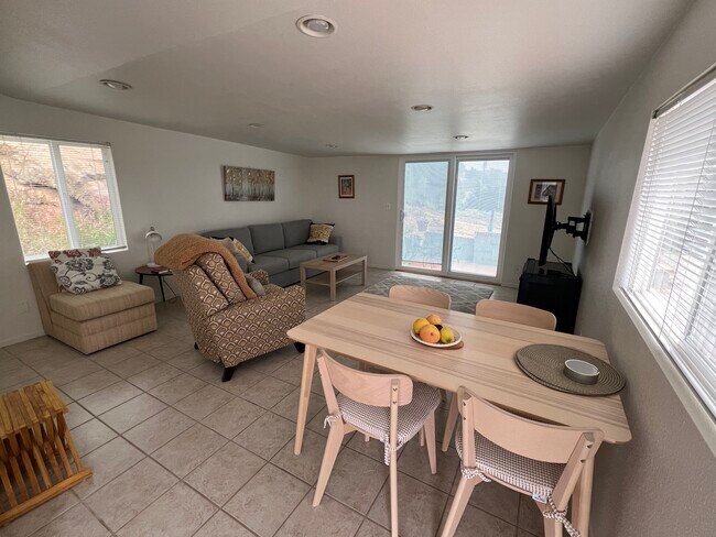 32677 Ranchos Ladera Rd in Bonsall, CA - Building Photo - Building Photo