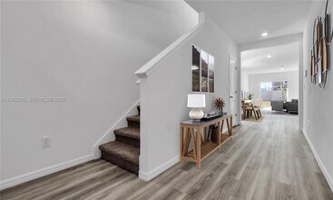 10583 Gentle Rain Dr in Land O Lakes, FL - Building Photo - Building Photo