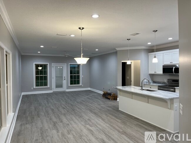 property at 2825 La Mesa Ave