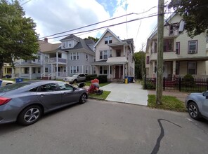 371 Norton St, Unit 3 in New Haven, CT - Building Photo - Building Photo