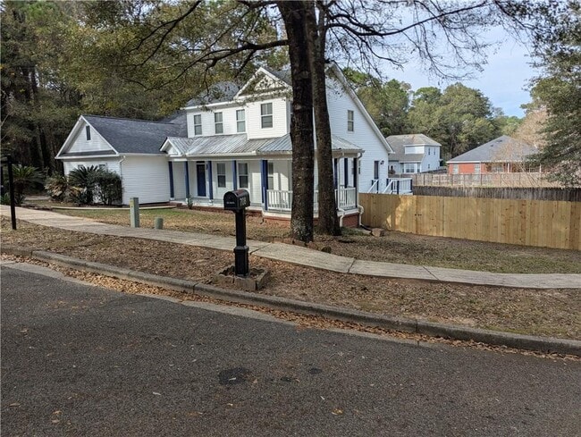 property at 708 Monarch Dr W