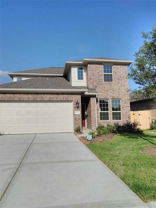 8135 Bellwick Bay Ct in Richmond, TX - Building Photo