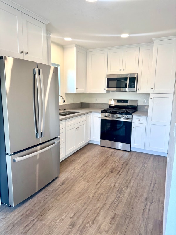 5175 Castana St in San Diego, CA - Building Photo - Building Photo