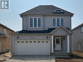 231 Prescott Dr in Clearview, ON - Building Photo