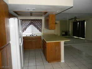 5791 Brisbane Pl in Las Vegas, NV - Building Photo - Building Photo