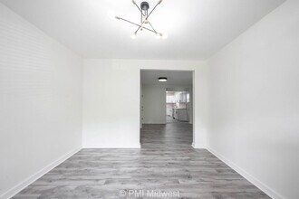 428 N Bradley Ave in Indianapolis, IN - Building Photo - Building Photo