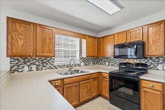 605 Westchase Ct S in Fairhope, AL - Building Photo - Building Photo