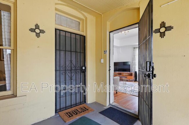 223 Edith Blvd SE in Albuquerque, NM - Building Photo - Building Photo
