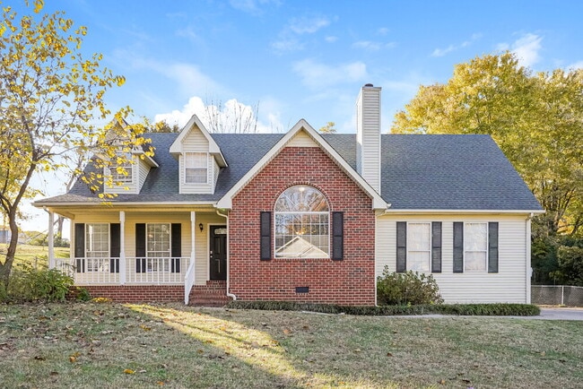 property at 642 Knollwood Dr