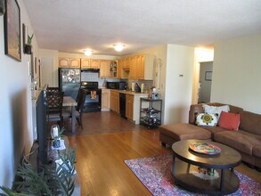 2089 Dorchester Ave, Unit 12 in Boston, MA - Building Photo - Building Photo