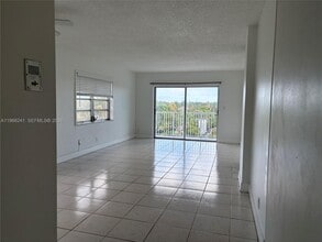 1701 Washington St in Hollywood, FL - Building Photo - Building Photo