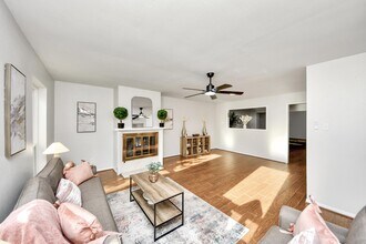 18209 Vinland Dr in Houston, TX - Building Photo - Building Photo