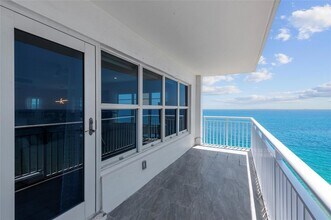 3850 Galt Ocean Dr, Unit 1401 in Fort Lauderdale, FL - Building Photo - Building Photo