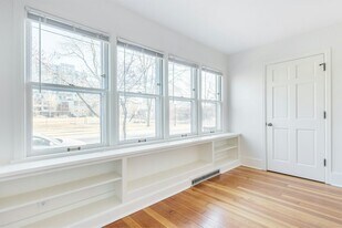 836 E Dayton St in Madison, WI - Building Photo