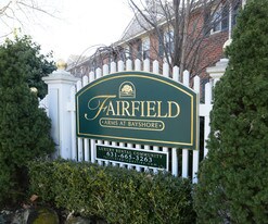 Fairfield Arms at Bay Shore in Bay Shore, NY - Building Photo