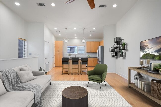 property at 1702 S Lamar Blvd