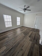 334 Heliotrope Dr in Los Angeles, CA - Building Photo - Building Photo