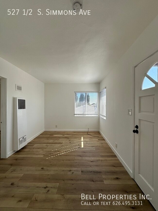 527 Simmons Ave in Los Angeles, CA - Building Photo - Building Photo
