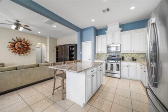 122 Cheswood Forest Dr in Montgomery, TX - Building Photo - Building Photo