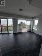 95-395 Attmar Dr in Brampton, ON - Building Photo - Building Photo