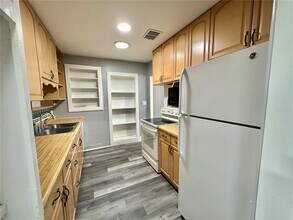 1514 Hitakee Ave in Sebring, FL - Building Photo - Building Photo
