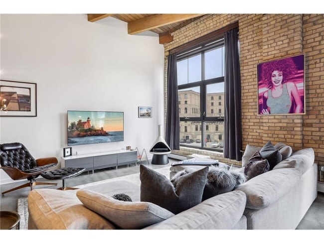 404 N Washington Ave in Minneapolis, MN - Building Photo - Building Photo