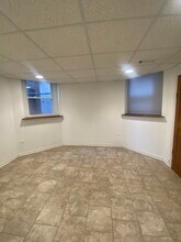 5522 W Lawrence Ave in Chicago, IL - Foto de edificio - Building Photo