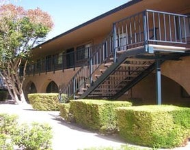 Arcos De Mesa in Mesa, AZ - Foto de edificio - Building Photo