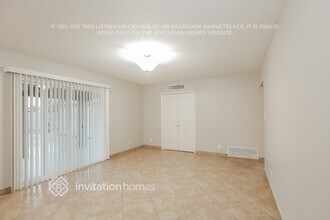 486 W Gail Dr, Unit 205-CTeeSt in Chandler, AZ - Building Photo - Building Photo