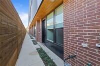 4719 Pacer Ct in Dallas, TX - Foto de edificio - Building Photo