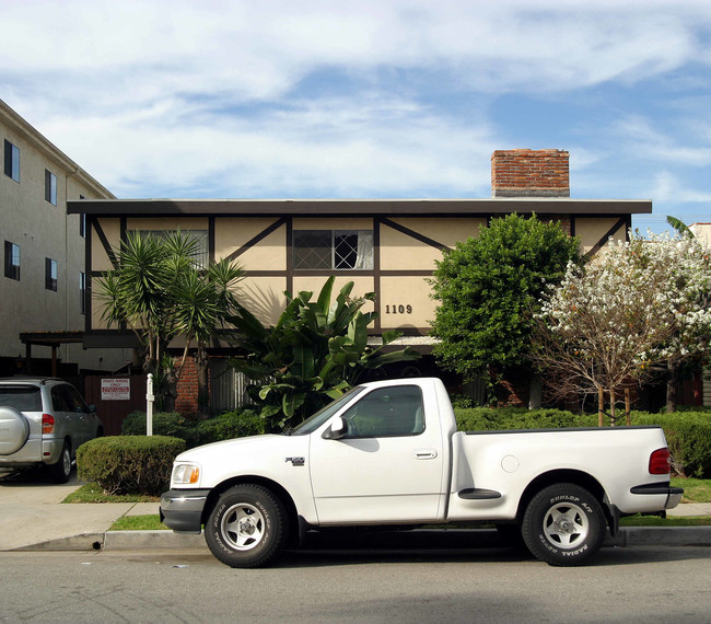 1109 Melrose Ave in Glendale, CA - Building Photo - Building Photo