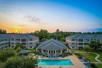 Marquis at the Cascades in Tyler, TX - Building Photo - Building Photo