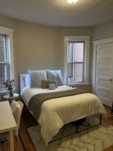 57 M St-Unit -3 in Boston, MA - Building Photo - Building Photo