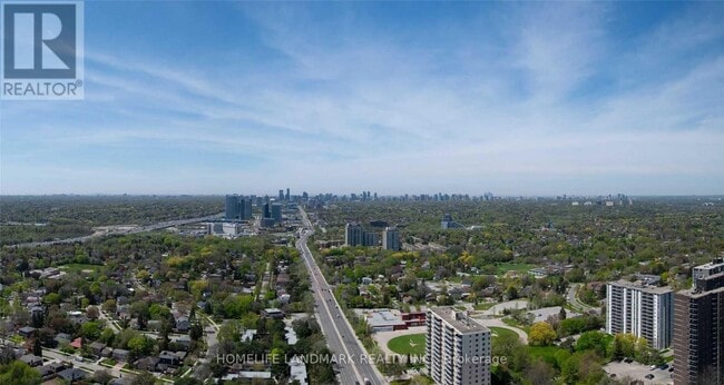 property at 70 Forest Manor Rd