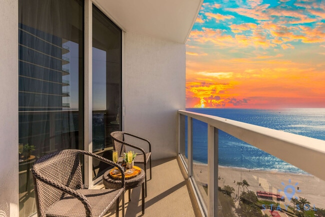 18001 Collins Ave in Sunny Isles Beach, FL - Building Photo - Building Photo