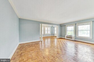 3900 Cathedral Ave NW-Unit -304-A in Washington, DC - Building Photo - Building Photo