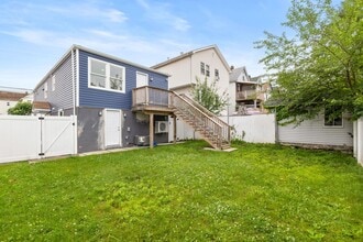 44 Linden St in Passaic, NJ - Building Photo - Building Photo