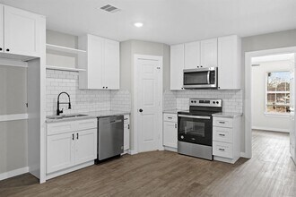 6121 Ridgemont St in Houston, TX - Building Photo - Building Photo