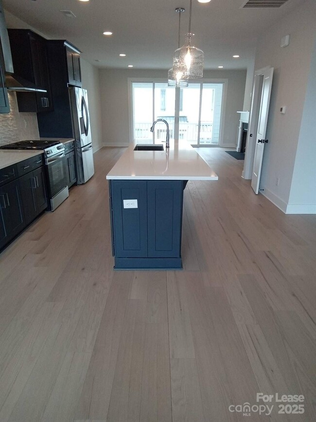 property at 1033 Naples Dr