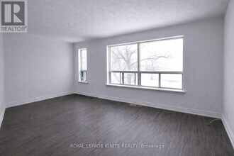 573A Birchmount Rd in Toronto, ON - Building Photo - Building Photo