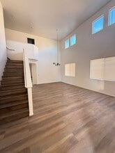 15866 Barrel Cactus Ln in Victorville, CA - Building Photo - Building Photo