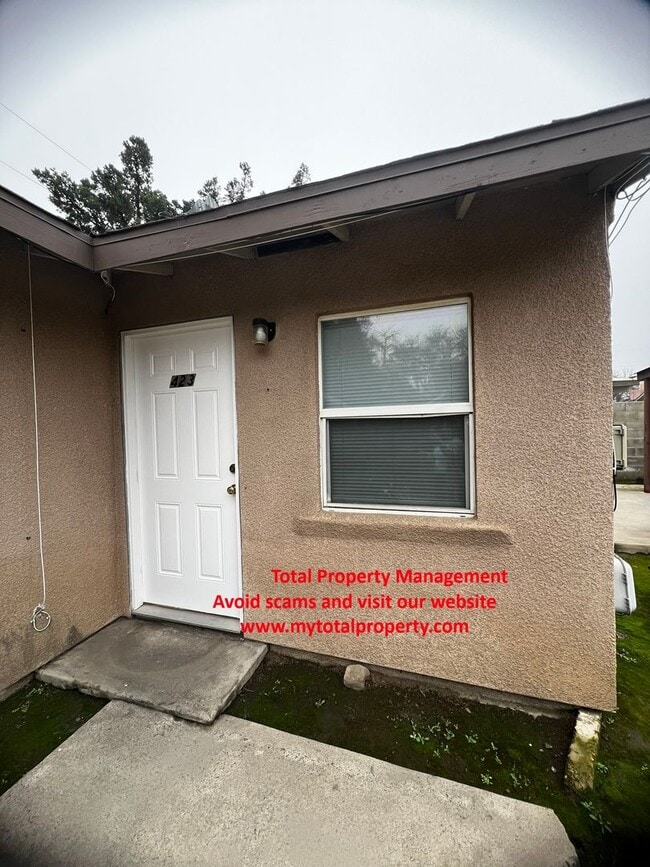 property at 423 N Gem St