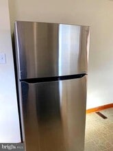 116 Station Ave in Gloucester Township, NJ - Foto de edificio - Building Photo