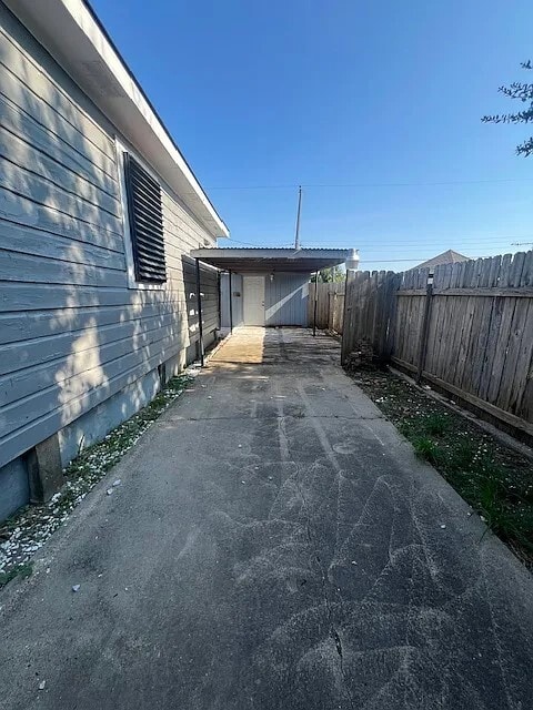 property at 7813 Pruitt Dr