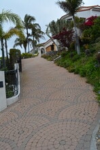 32415 Aqua Vista Dr in Rancho Palos Verdes, CA - Building Photo - Building Photo